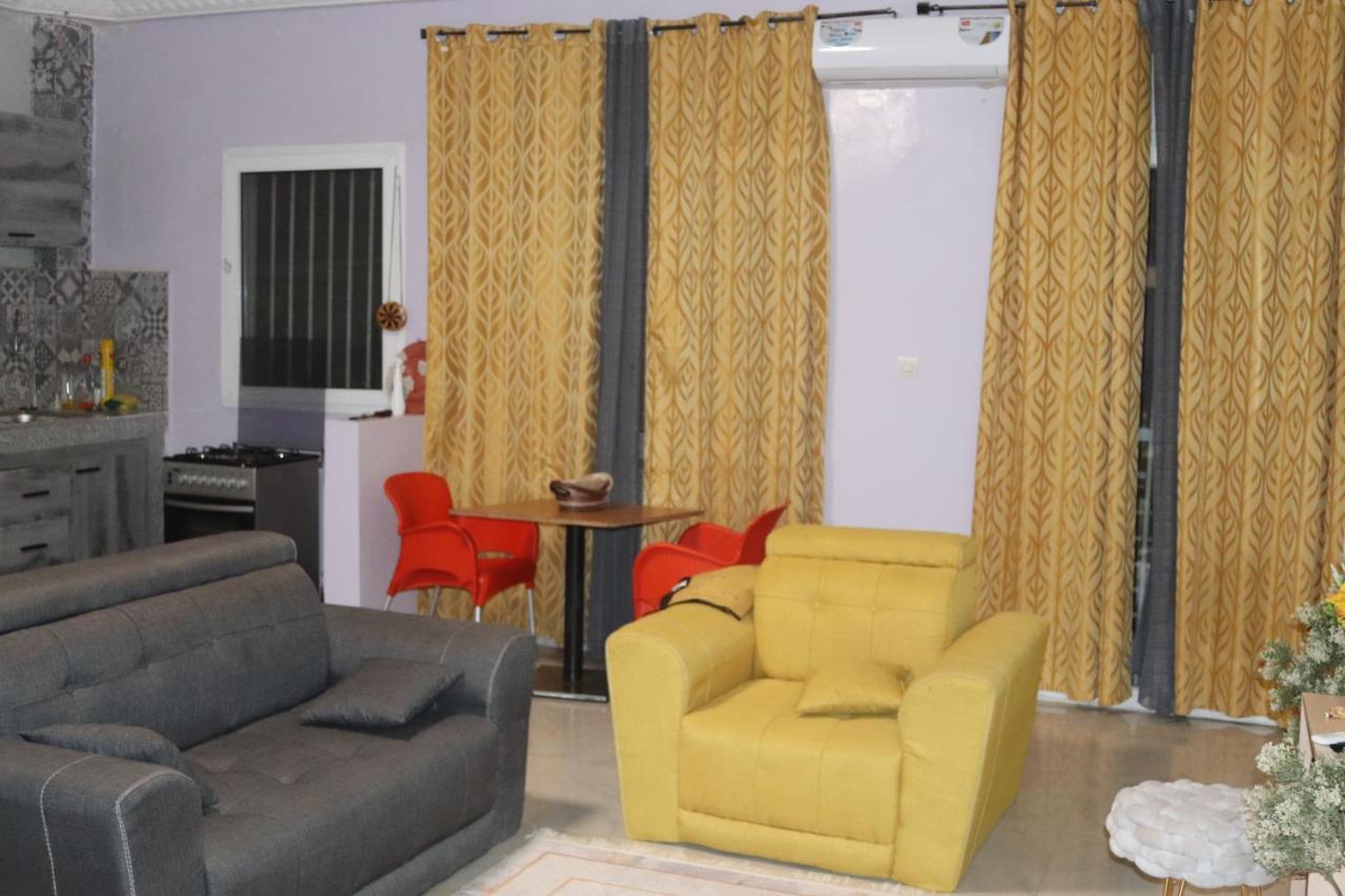 Residences Primis Thies - Appartements Et Chambres Экстерьер фото