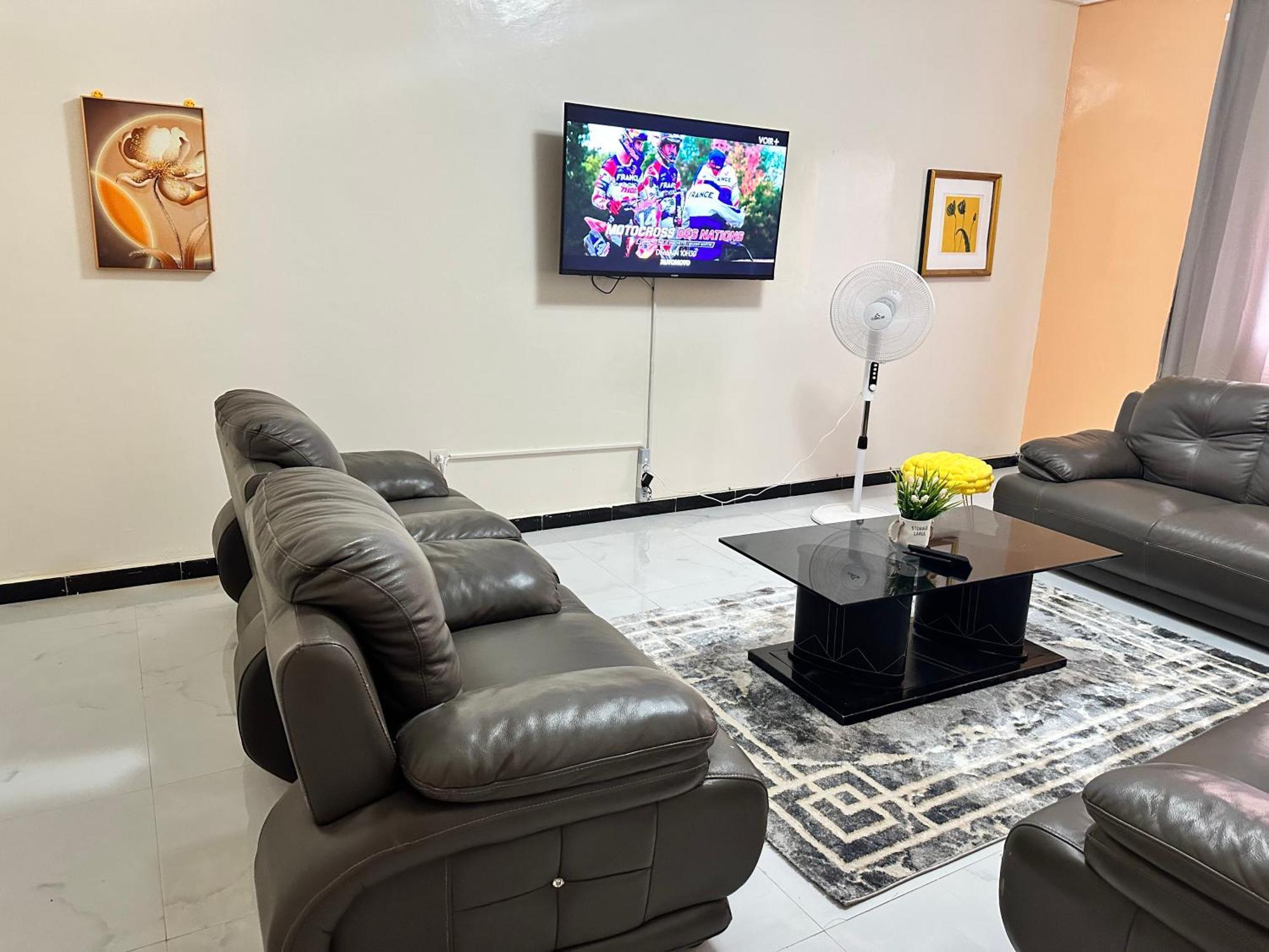 Residences Primis Thies - Appartements Et Chambres Экстерьер фото